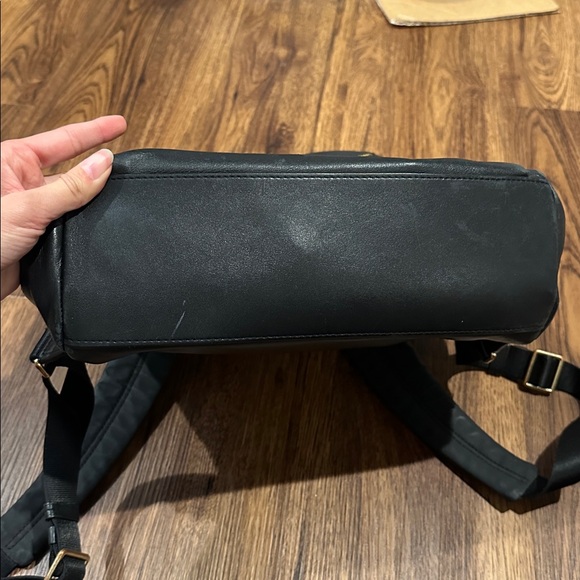 Tumi Liv Voyager Convertible Backpack Tote Black Leather with Gold - Picture 12 of 12